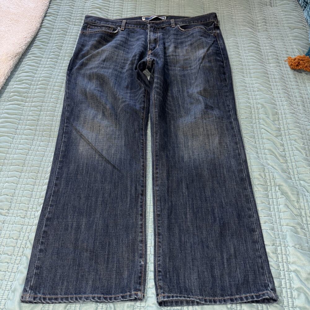Gap Straight Fit 38x30 Medium Wash 100% Cotton Denim Jeans